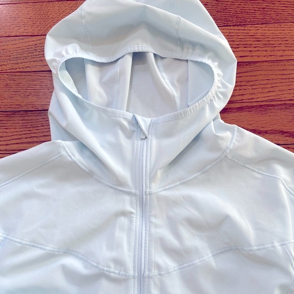 Like new Lululemon mist over windbreaker jacket - Picture 9 of 12